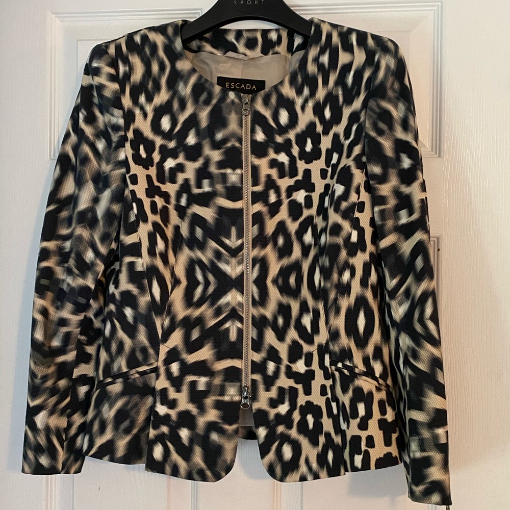 OBO ESCADA LUXURY Print Peplum Blazer
